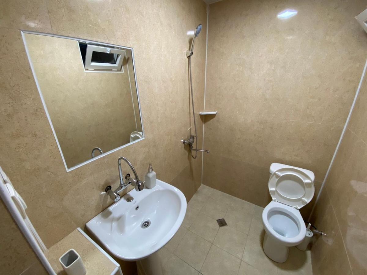 Guesthouse Luka Kutaisi Exterior photo